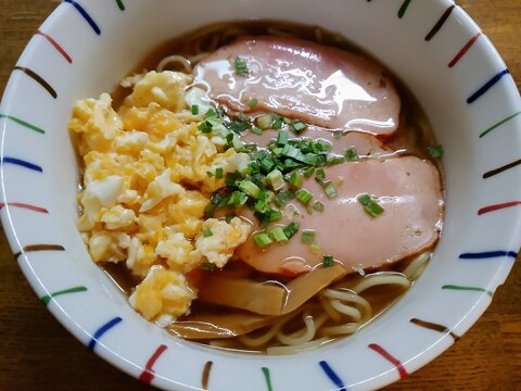 焼き豚炒り卵ラーメン